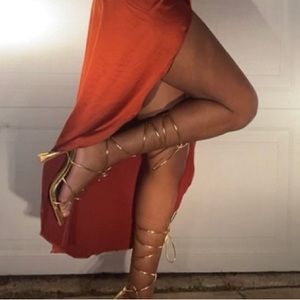 Knot Decor Pyramid Heeled Strappy Sandals